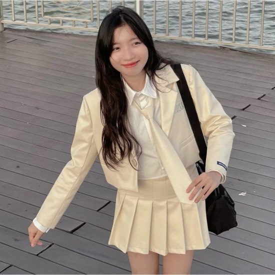 HOLO CARVAT LEATHER NUDE 