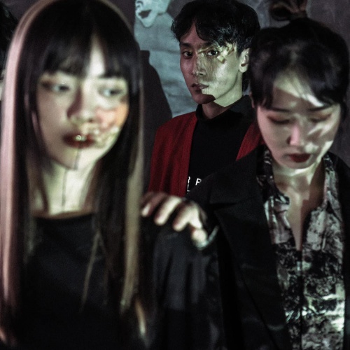 BLOODMOON PARTY - BÁCH QUỶ DẠ HÀNH
